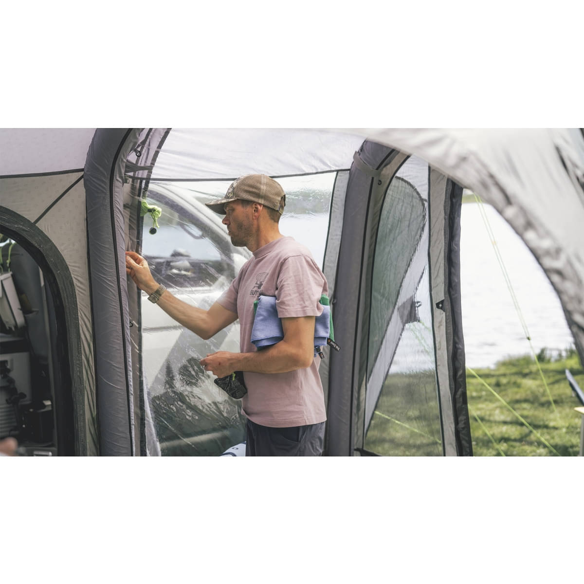 Outwell aufblasbares Busvorzelt Wolfburg Air inkl. Teppich und Unterlage - 111559