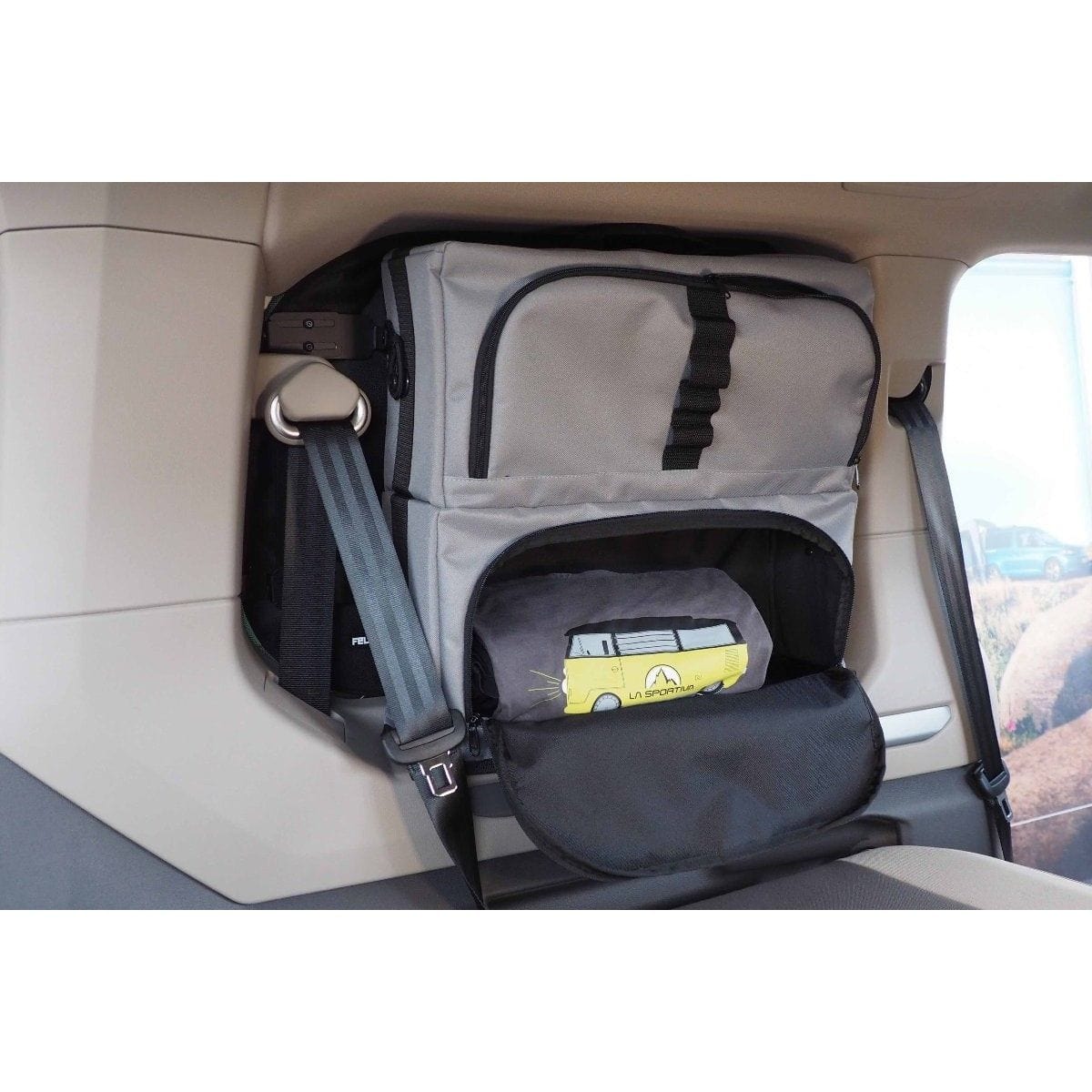 Fenstertaschen-Set FELLEISEN 1x T7-Tasche fuer VW Multivan T7- Fahrerseite- Hellgrau- ohne Thermomatte TST 0102 39