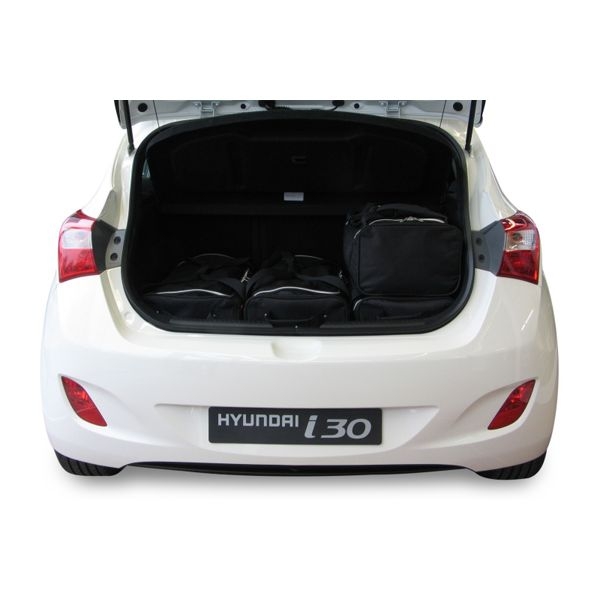 Car Bags H10401S Hyundai i30 GD 5-T- Bj- 12- Reisetaschen Set- Auf Ihr Auto massgeschneidert- Das Original