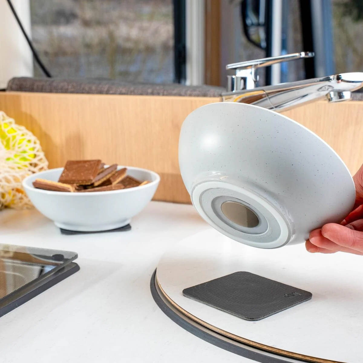 BRUNNER x SILWY DOLOMIT MAGNETIC ANTISLIP Geschirr-Set Weiss 11-tlg- - 0842050N.C00