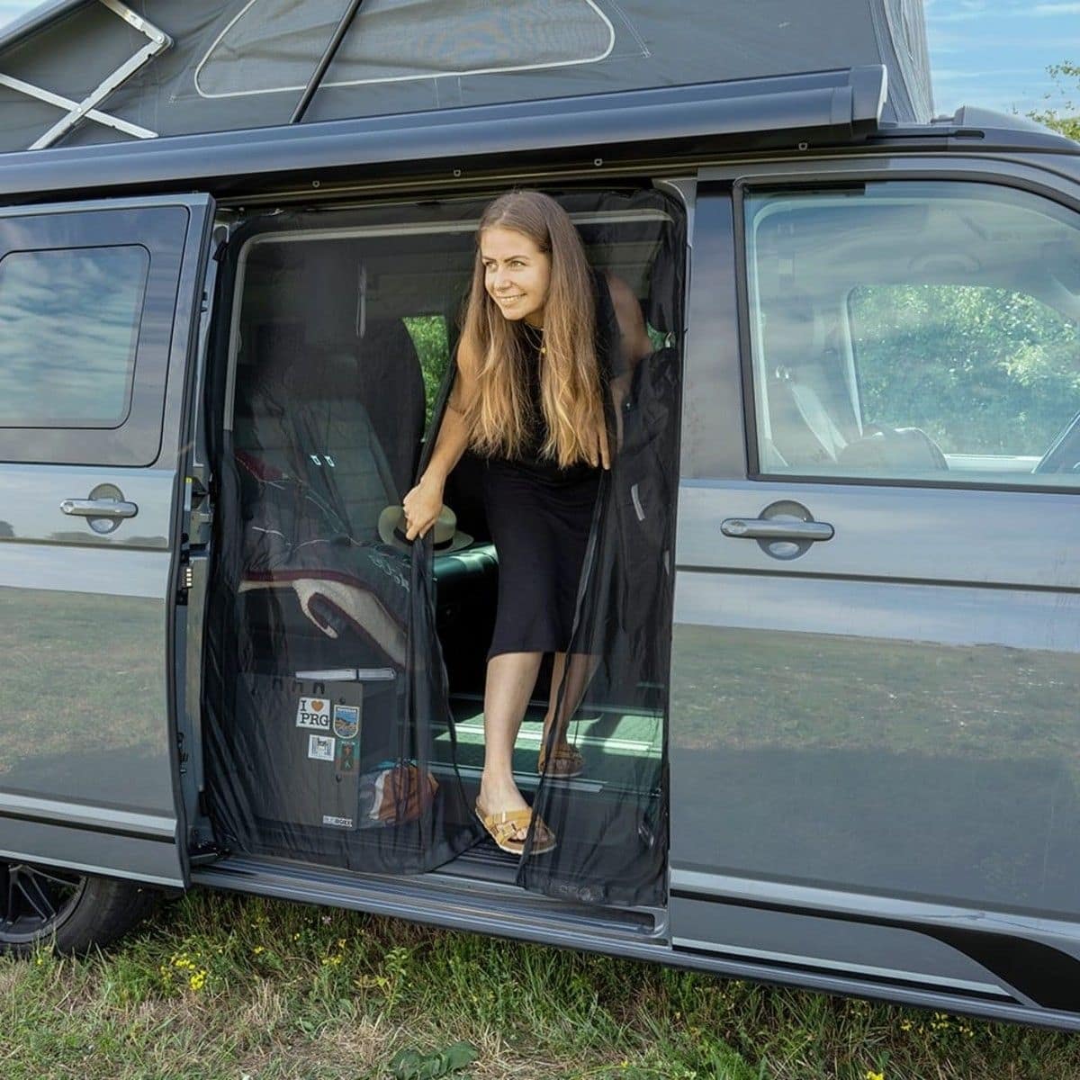 BUSBOXX Magnetic Mosquito Net for VW T5/T6/T6.1 Sliding Door, Black Moskitonetz BUS-BOXX magnetisches Schiebetuer VW T5-T6-T6.1- schwarz 1001
