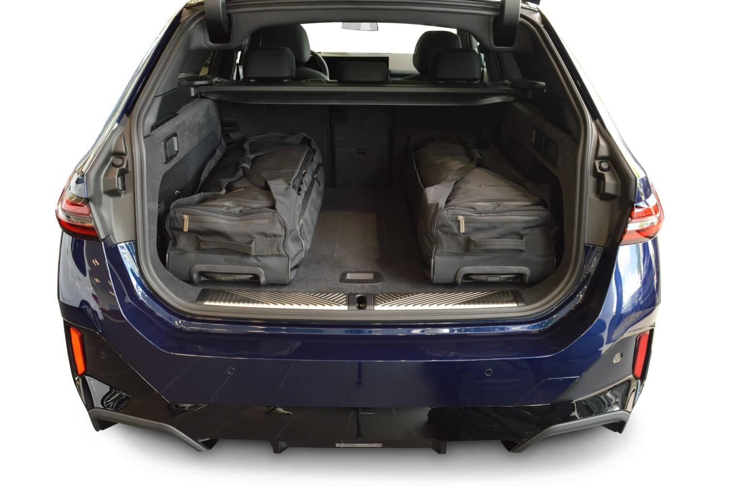 Car Bags Pro-Line B17201SP BMW i5 Touring Bj- 24- Reisetaschen Set- Auf Ihr Auto massgeschneidert- Das Original