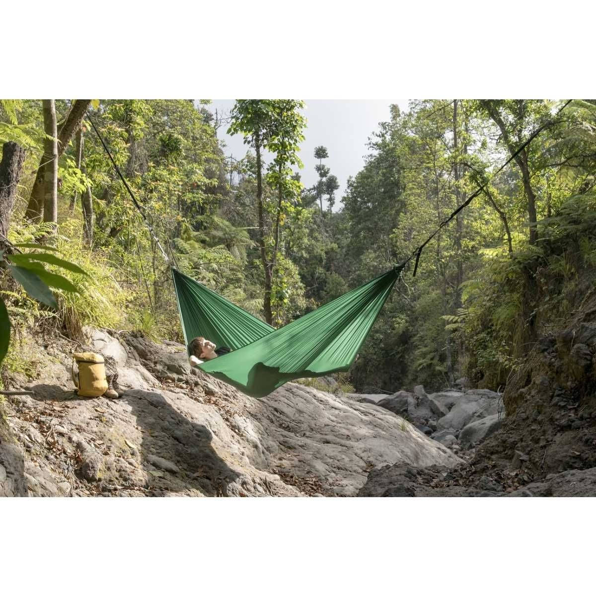 TICKET TO THE MOON Lightest Hammock Hängematte Forest Green inkl. Lightest Straps TICKET TO THE MOON Lightest Hammock Haengematte Forest Green inkl. Lightest Straps - TMLR51 TMLSTRAP