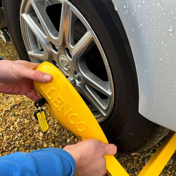 Milenco Radkralle Wraith 3 fuer Wohnmobil - 7306