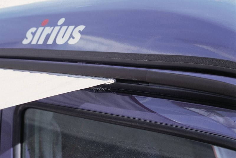 REIMO Multirail fuer VW T4-T5-T6 kurzer Radstand rechts - 90156