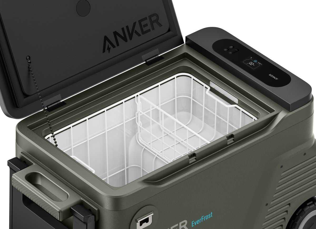 ANKER Akku-Kuehlbox EverFrost Powered Cooler 40 43 Liter - A17A13M2