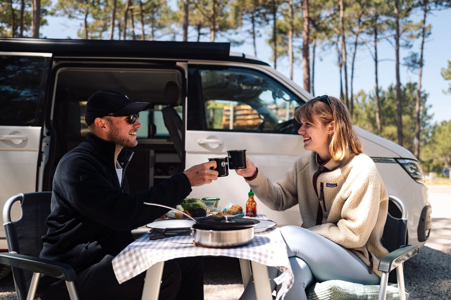 Camping mit Petromax Outdoor-Ausrüstung