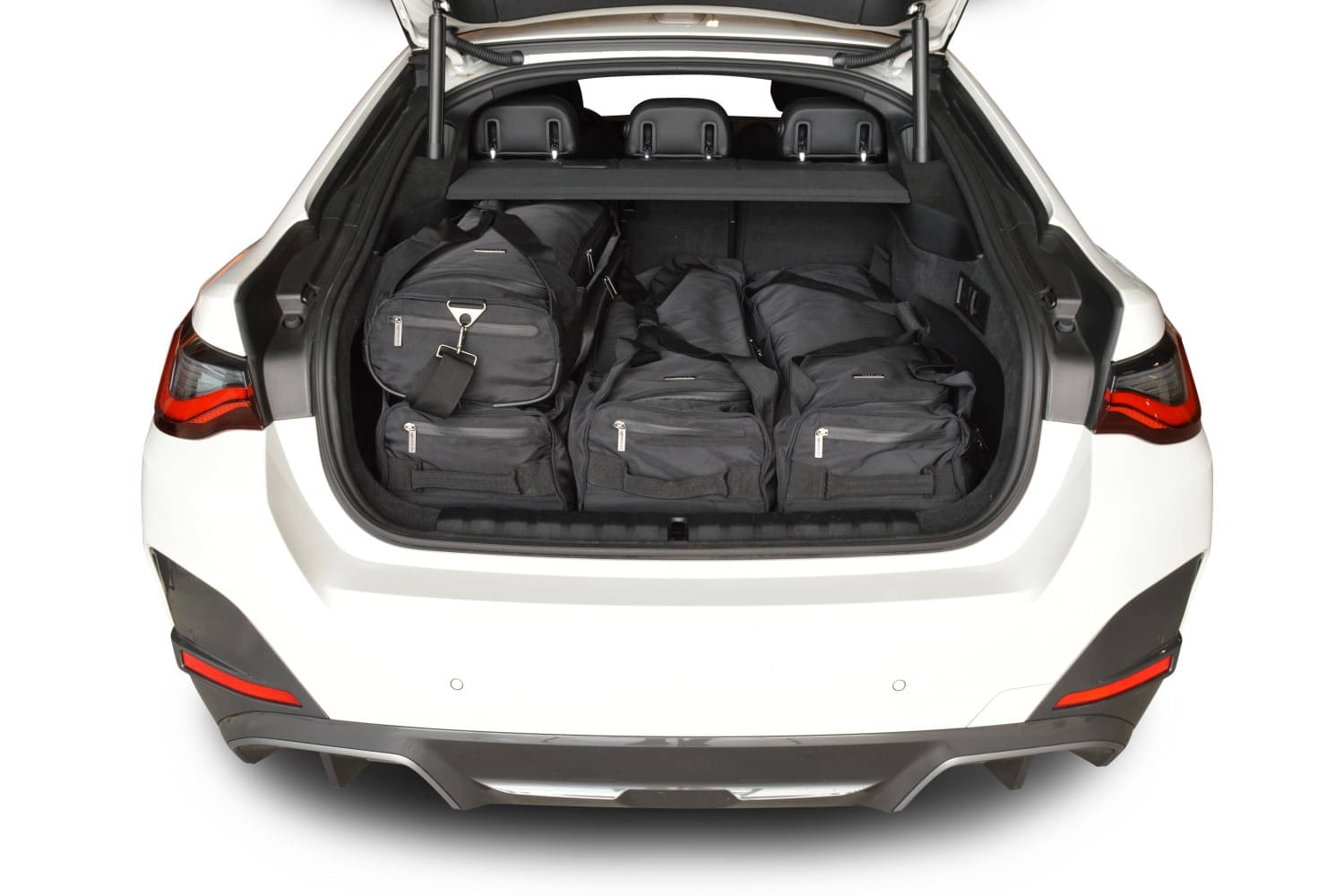 Car Bags Pro-Line B16101SP MW i4 Bj- 21- Reisetaschen Set- Auf Ihr Auto massgeschneidert- Das Original