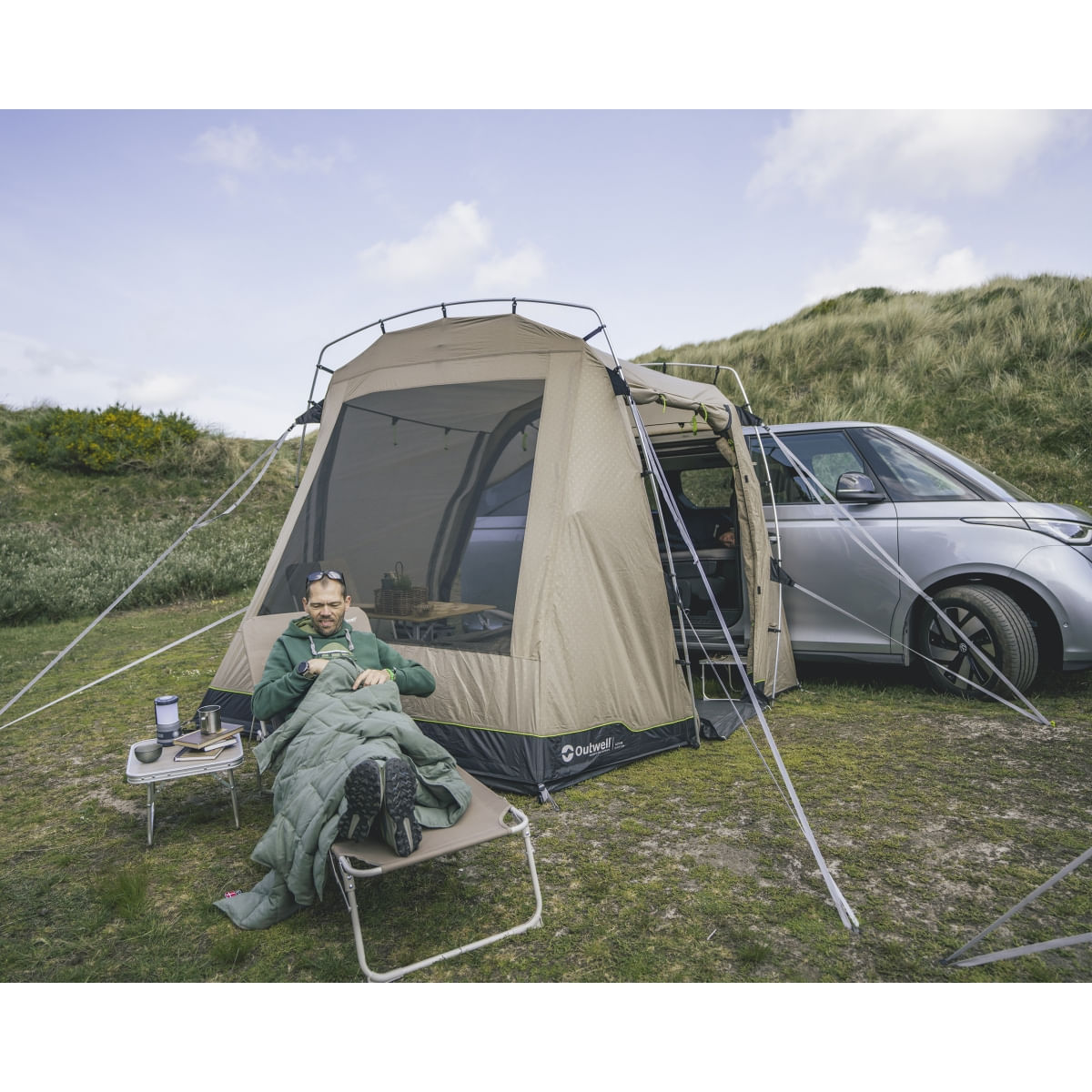 Outwell Busvorzelt Heckzelt Desert Van inkl. Teppich und Unterlage - 111556