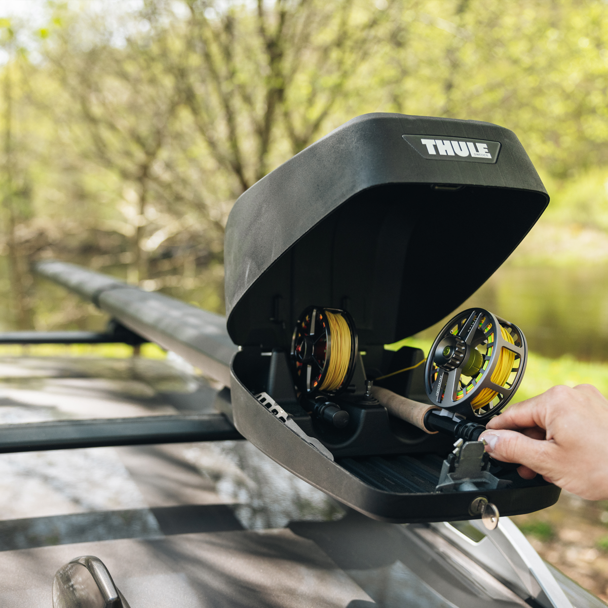 Thule RodVault 2-rod - 870016 - THULE Dachtraeger fuer 2 Fliegenruten abschliessbar