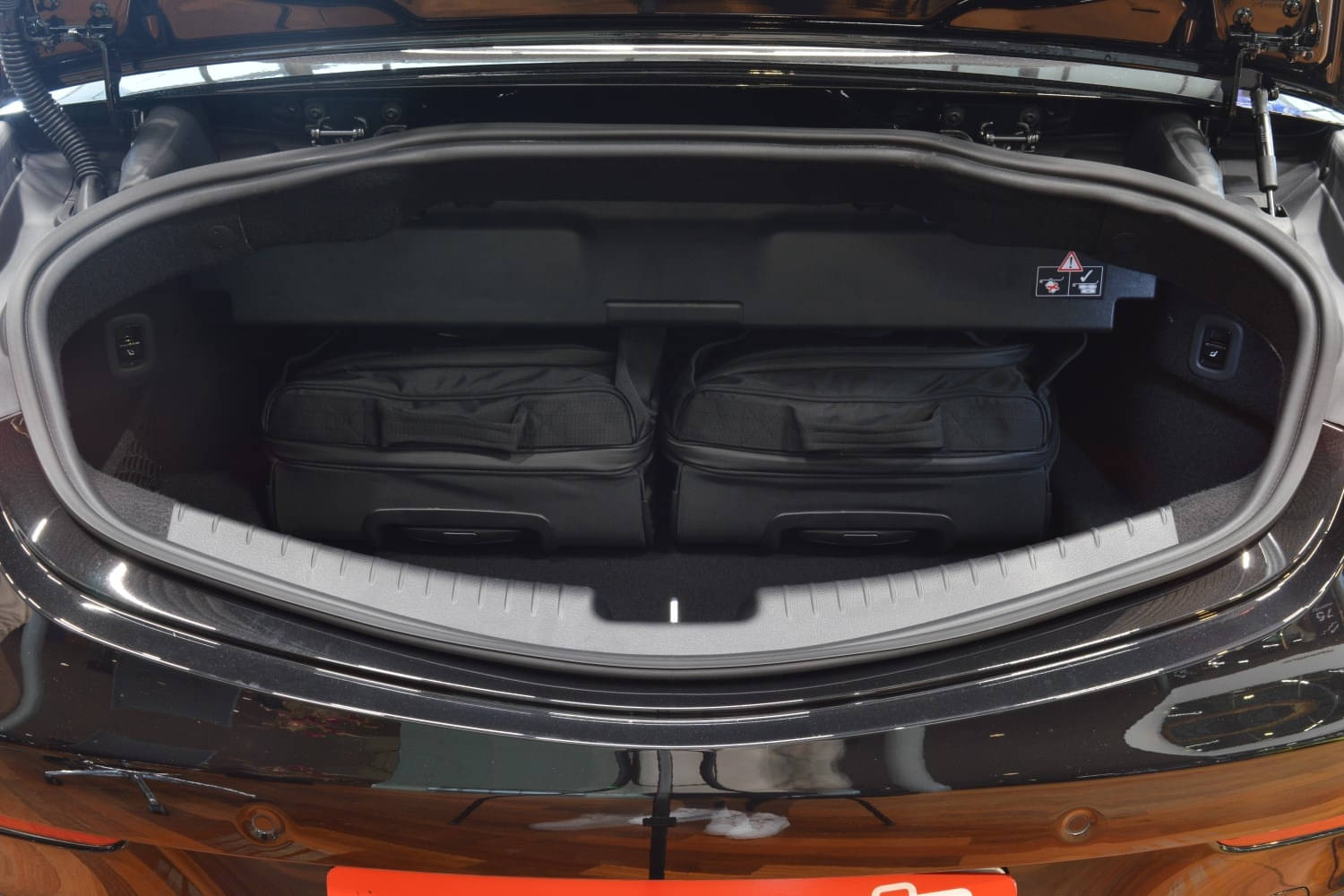 Car Bags Pro-Line M27101SP Mercedes CLE Cabriolet Bj- 24- heute Reisetaschen Set- Auf Ihr Auto massgeschneidert- Das Original