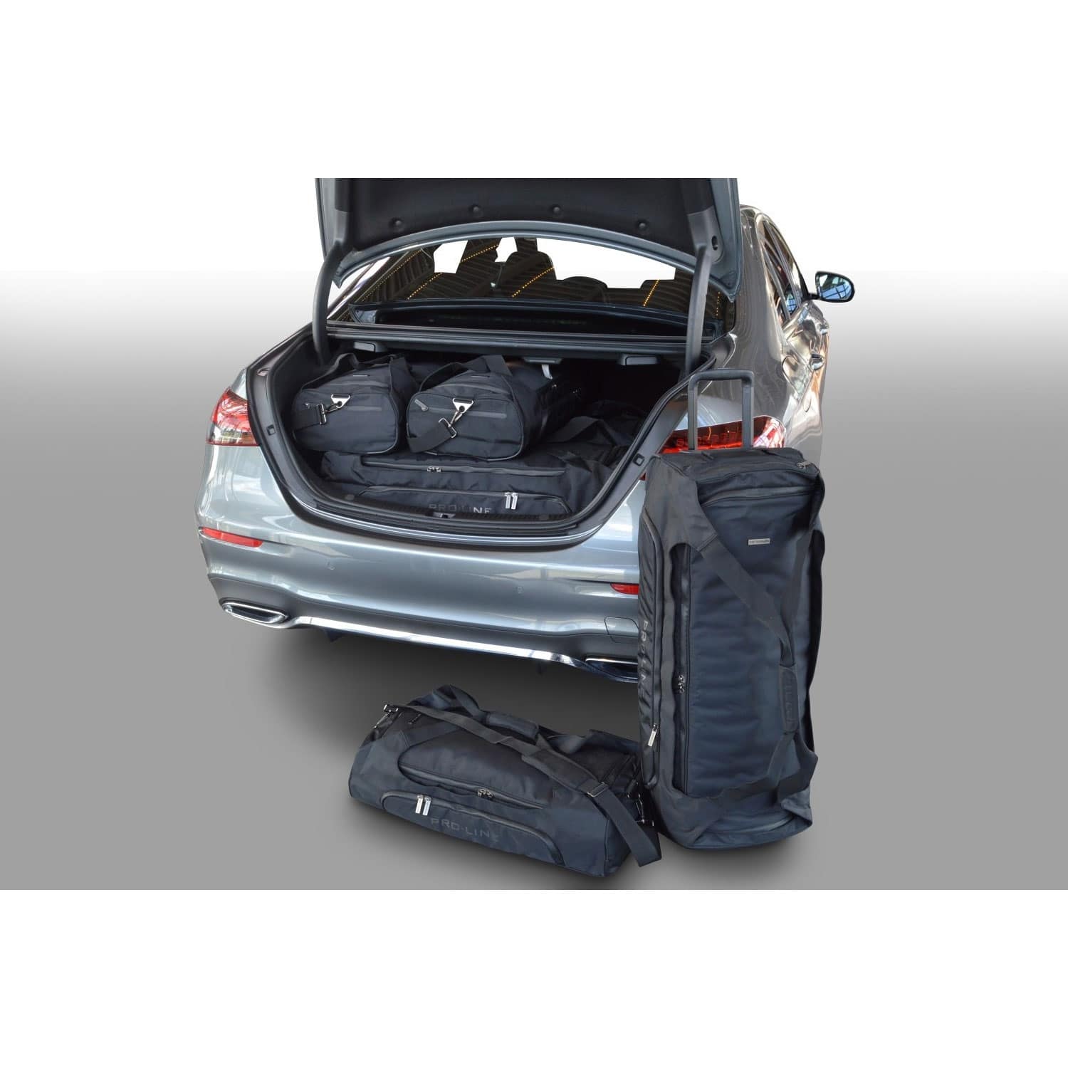 Car Bags Pro.Line M22101SP Mercedes E-Klasse (W213) Limousine Bj. 16-23 Reisetaschen Set Car Bags Pro-Line M22101SP Mercedes E-Klasse -W213- Limousine Bj- 16-23 Reisetaschen Set- Auf Ihr Auto massgeschneidert- Das Original