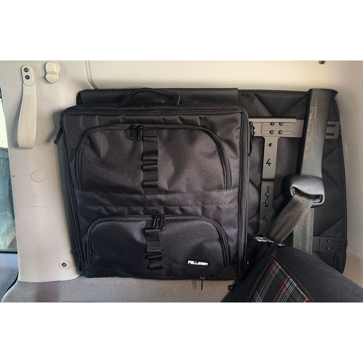 Fenstertaschen-Set FELLEISEN 1x BasicONE fuer VW T4 Multivan- Beifahrerseite- Schwarz- ohne Thermomatte TST 0204 16