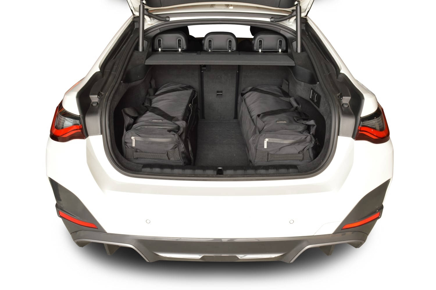 Car Bags Pro-Line B16101SP MW i4 Bj- 21- Reisetaschen Set- Auf Ihr Auto massgeschneidert- Das Original