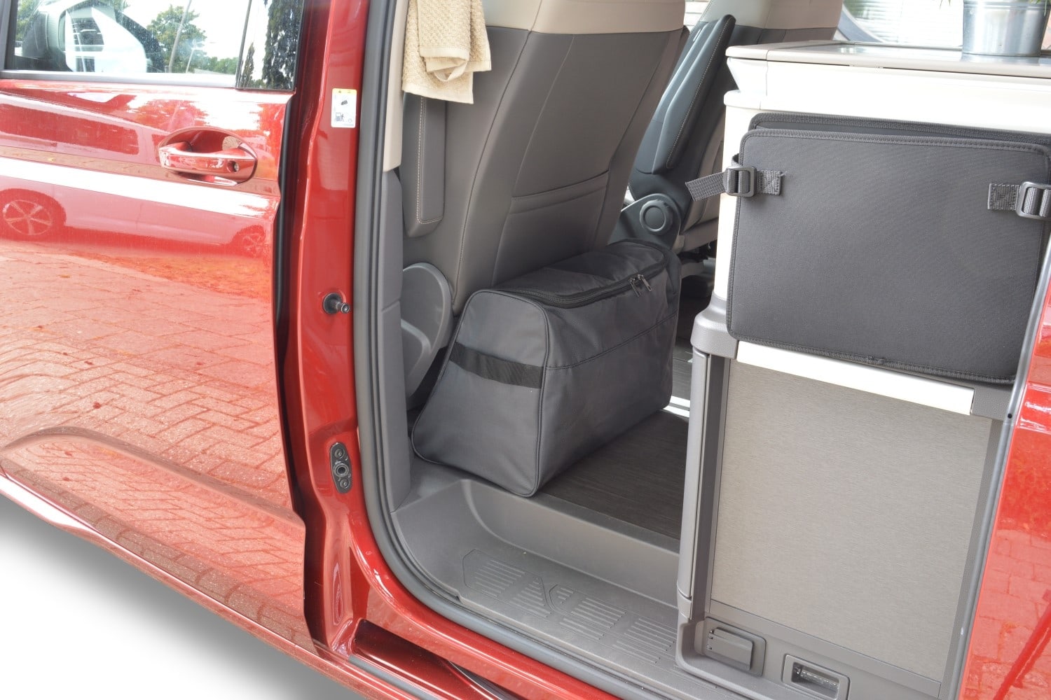 Car Bags V17001S Tasche hinter dem Fahrersitz VW T7 California