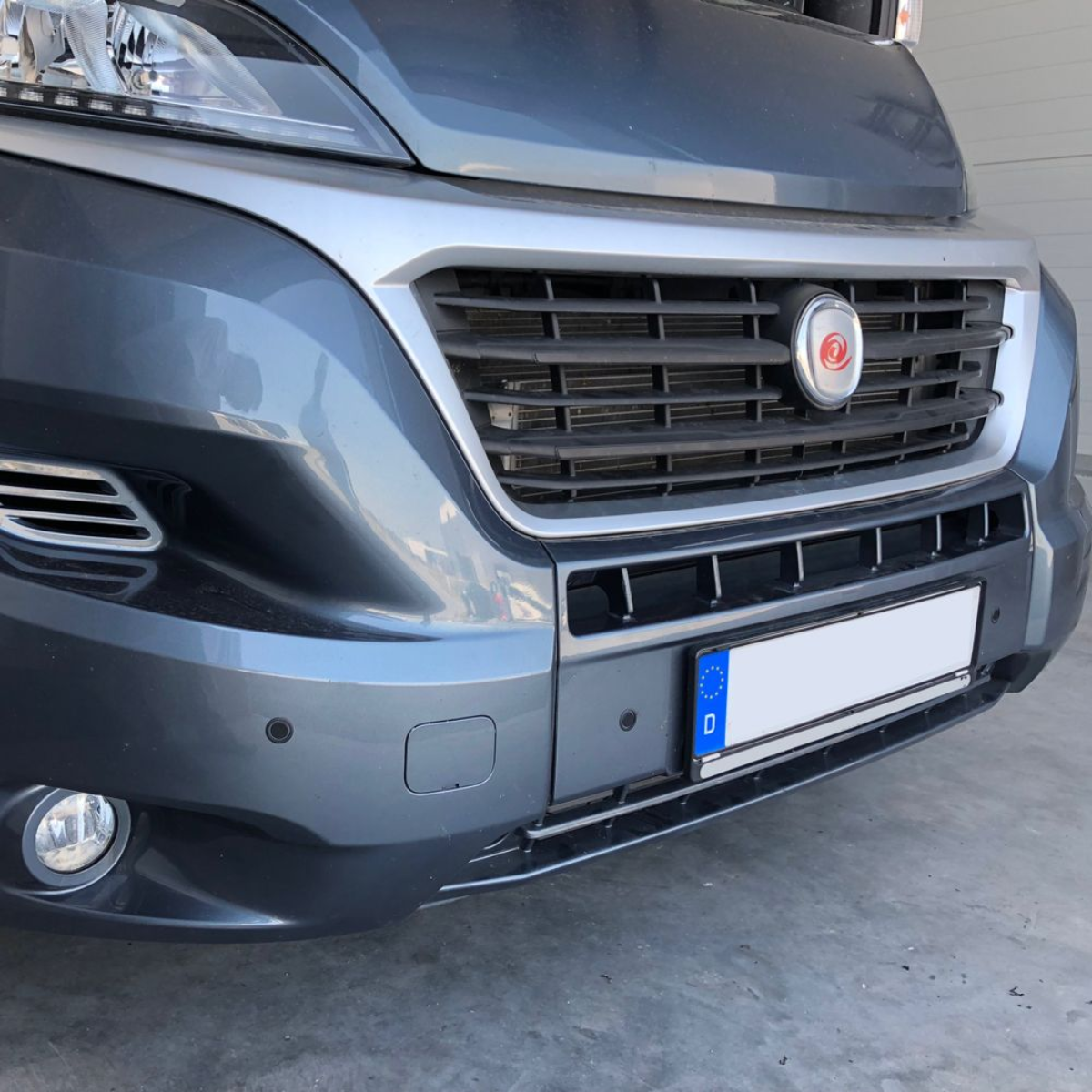 VODAFONE Cobra ParkMaster F294C Einparkhilfe PDC für Front mit Clip-Sensoren VODAFONE Cobra ParkMaster F294C Einparkhilfe PDC fuer Front mit Clip-Sensoren - AMF294C