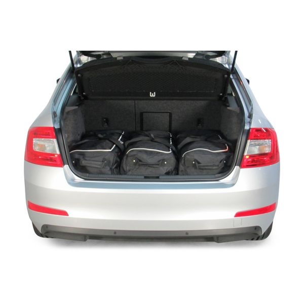 Car Bags S50601S Skoda Octavia 5-T Schraegheck Bj- 13-20 Reisetaschen Set- Auf Ihr Auto massgeschneidert- Das Original