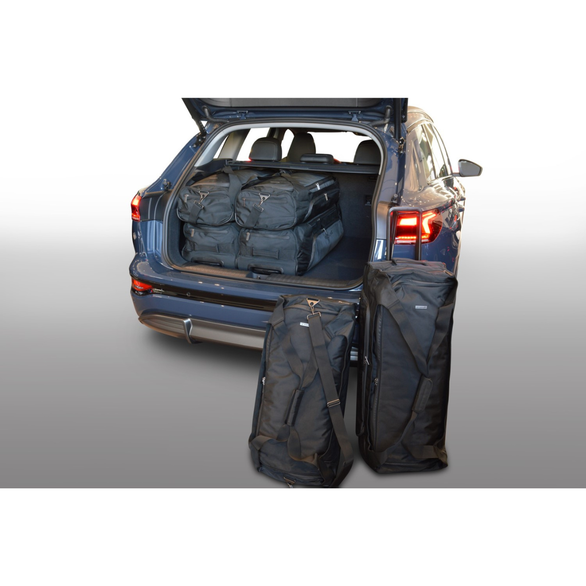 Car Bags Pro-Line A26901SP AUDI Q6 e-tron Bj- 24- Reisetaschen Set- Auf Ihr Auto massgeschneidert- Das Original