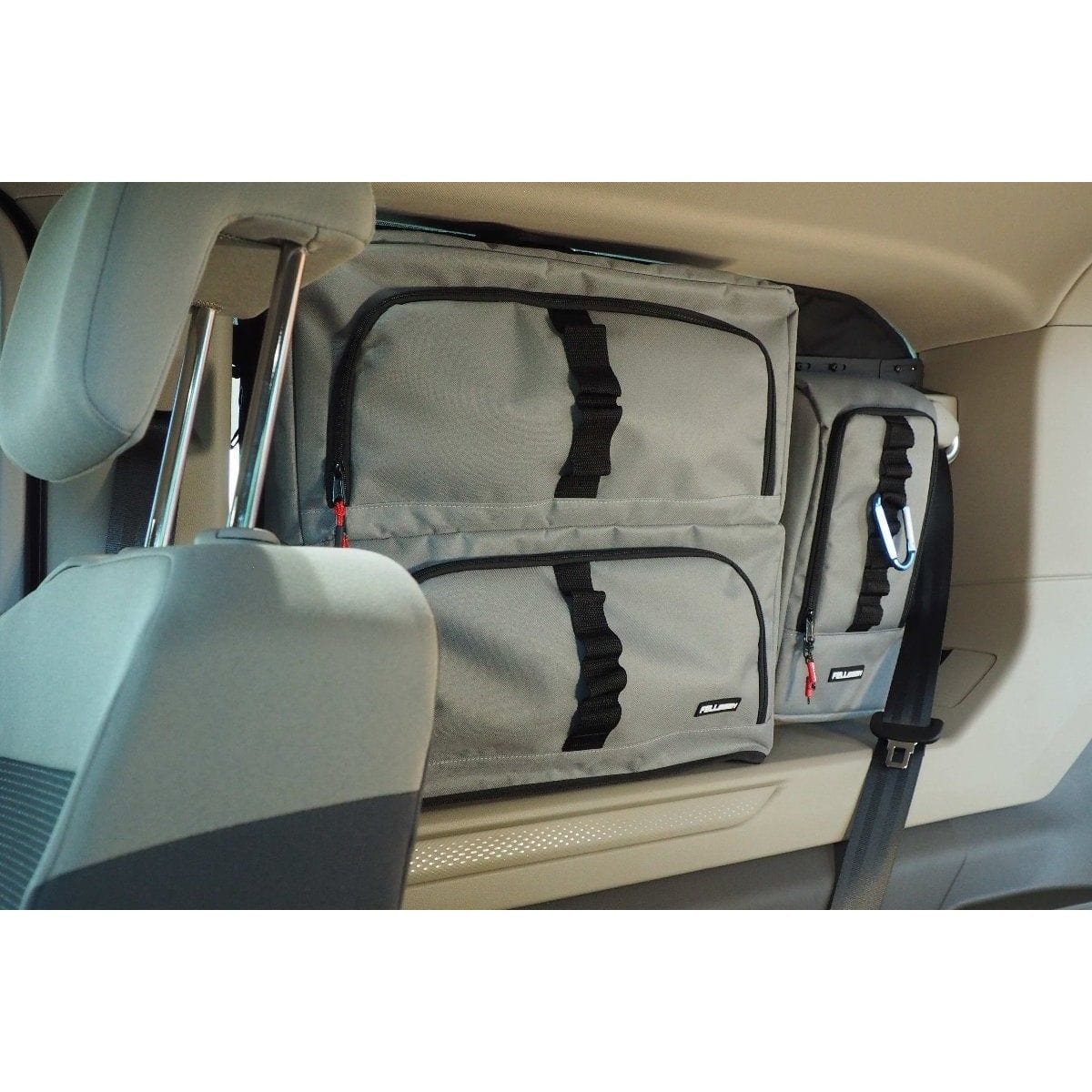 Fenstertaschen-Set FELLEISEN 1x T7-Tasche - 1x Bag XS fuer VW Multivan T7 lang - California T7- Fahrerseite- Hellgrau- ohne Thermomatte TST 0102 39-ORG 9102 00