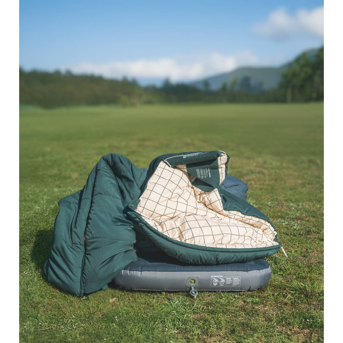 Outwell Camper Prime Green Deckenschlafsack, Zipper rechts, 235x90 cm Outwell Camper Prime Green Deckenschlafsack- Zipper rechts- 235x90 cm - 230500