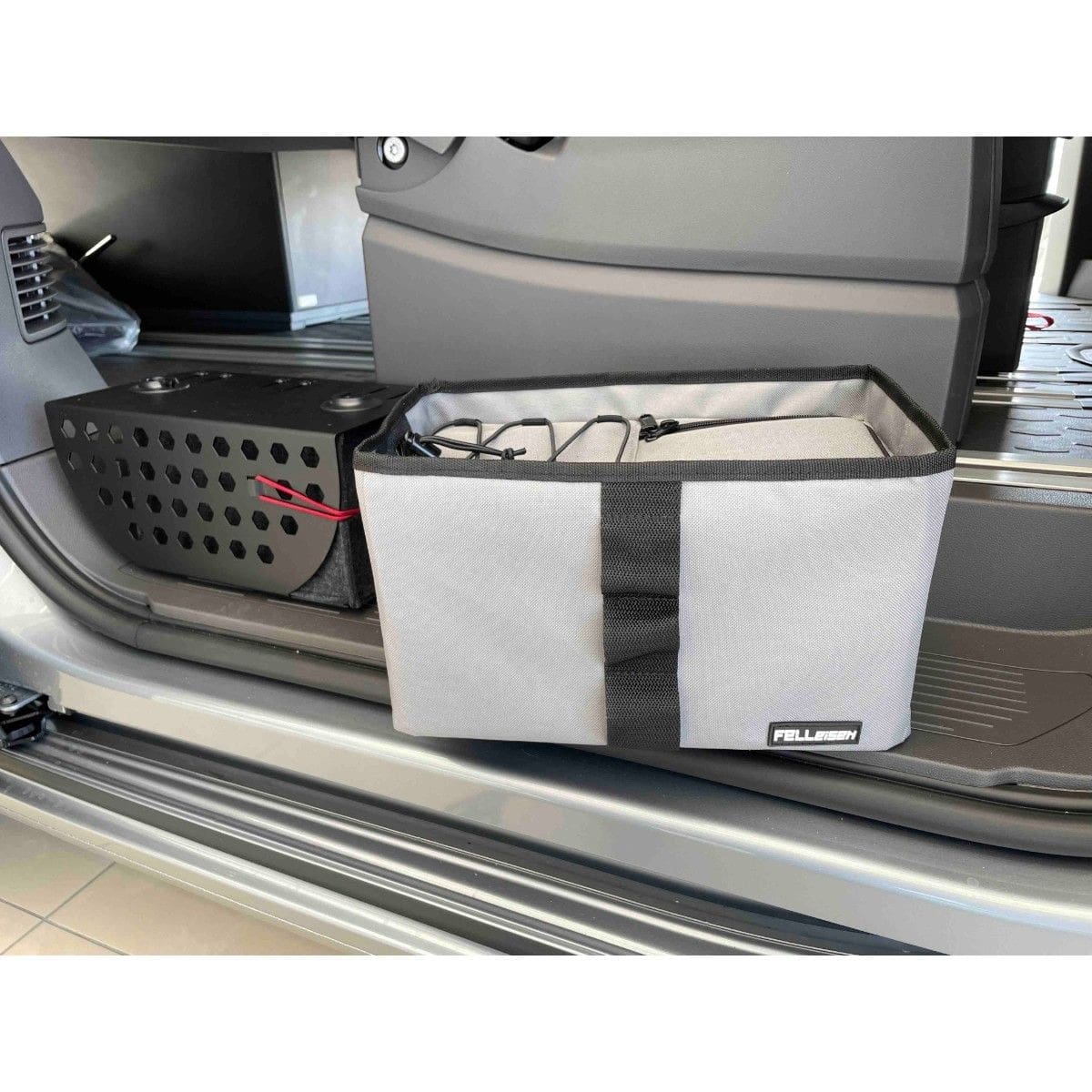 Trittstufenregal FELLEISEN Stuva - das Trittstufenregal fuer den VW T7 Multivan-California- Grau STV 0010 39