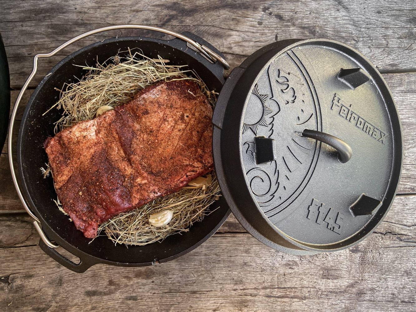 PETROMAX Feuertopf ft4.5 Dutch Oven planer Boden PETROMAX Feuertopf ft4-5 Dutch Oven planer Boden ft4.5-t