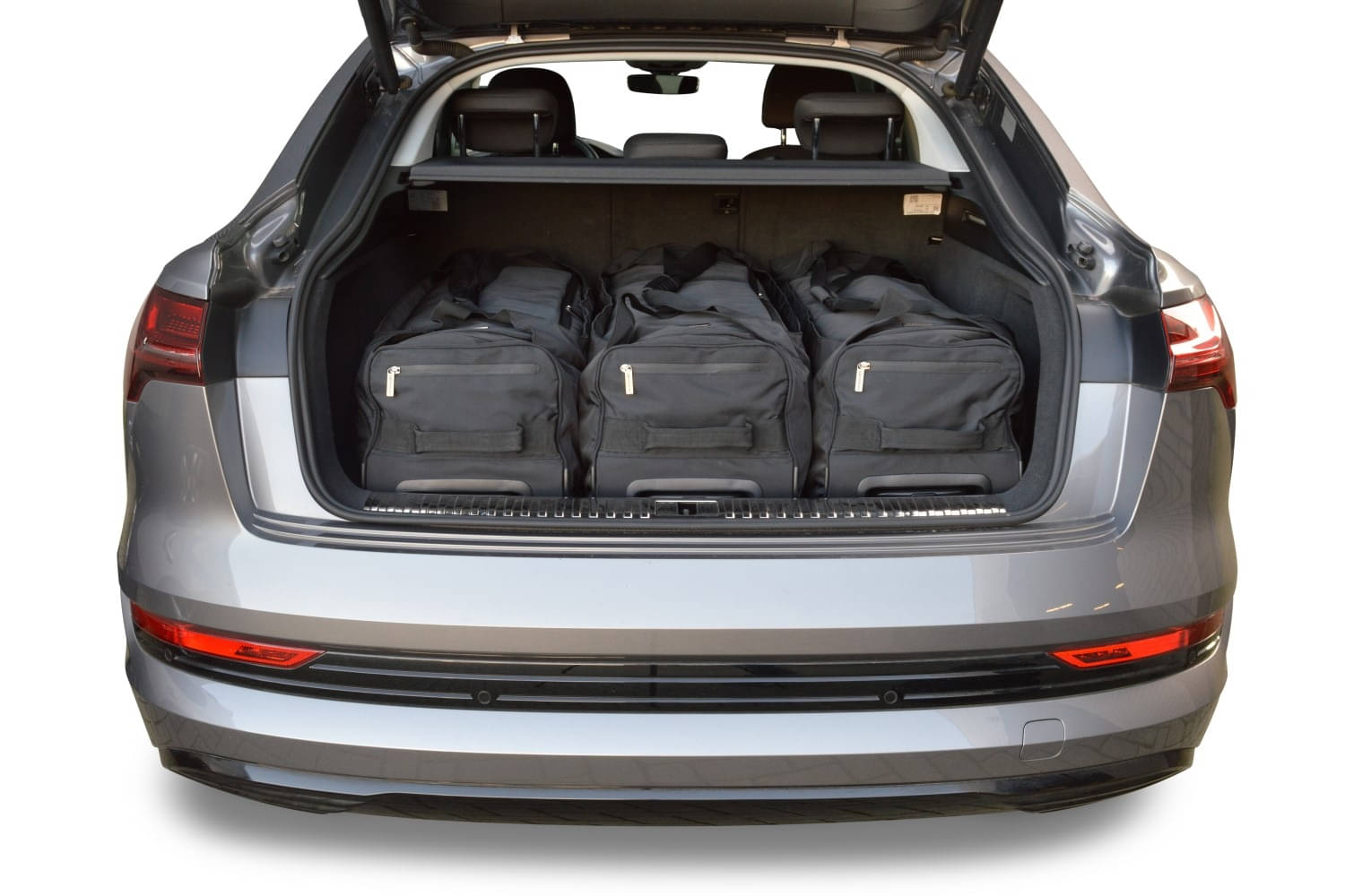 Car Bags Pro-Line A26601SP AUDI Q8 e-tron Sportback Bj- 22- Reisetaschen Set- Auf Ihr Auto massgeschneidert- Das Original