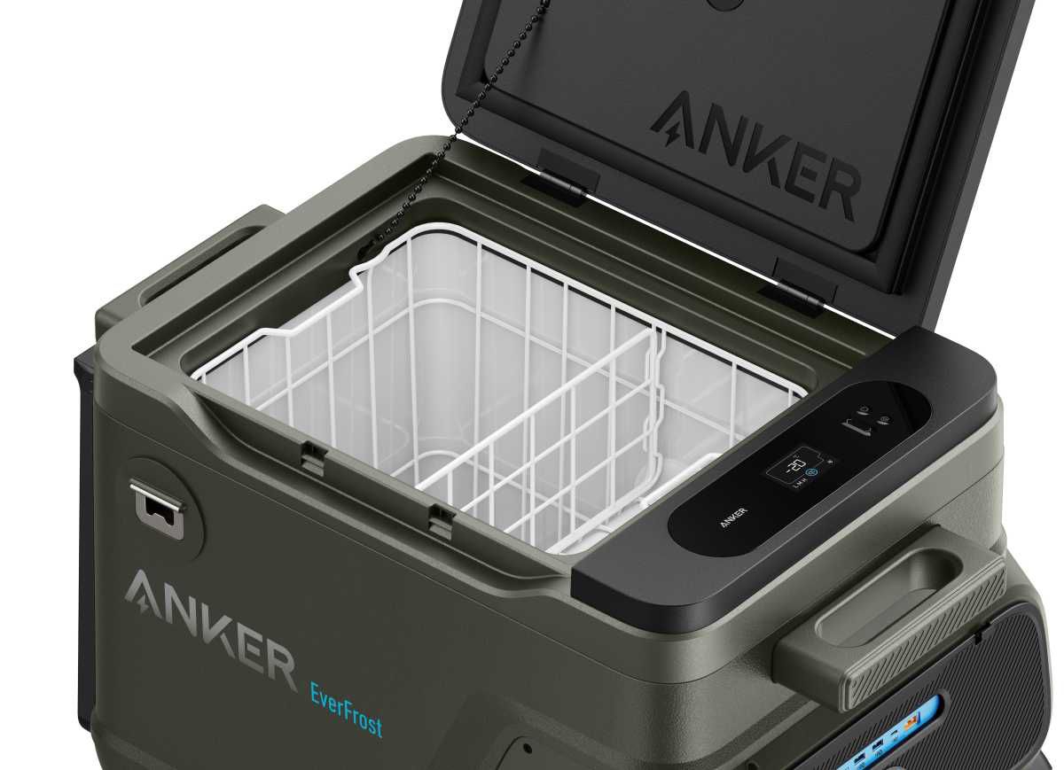 ANKER Akku-Kuehlbox EverFrost Powered Cooler 30 33 Liter - A17A03M