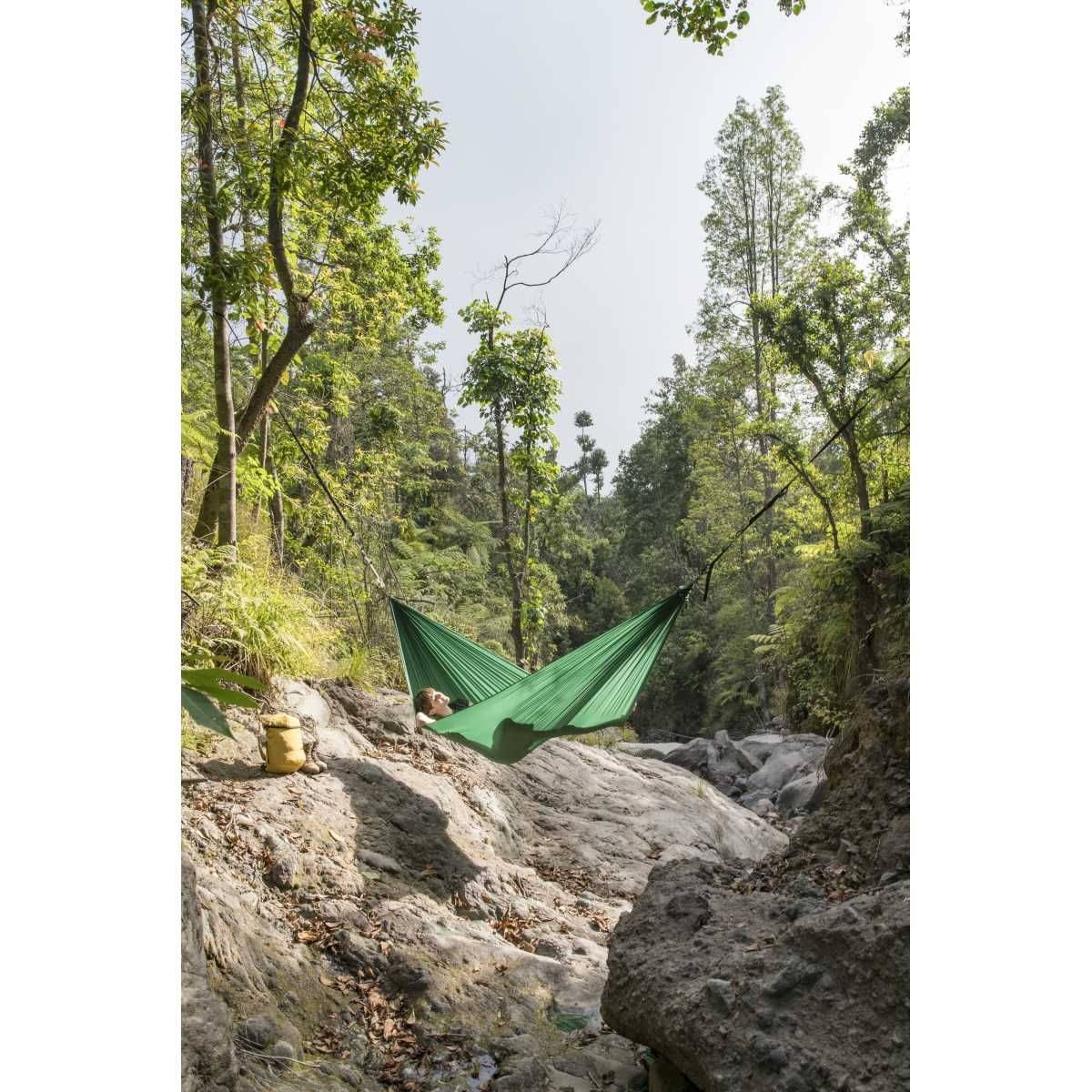 TICKET TO THE MOON Lightest Hammock Hängematte Forest Green inkl. Nautical Ropes TICKET TO THE MOON Lightest Hammock Haengematte Forest Green inkl. Nautical Ropes - TMLR51 TMROPE