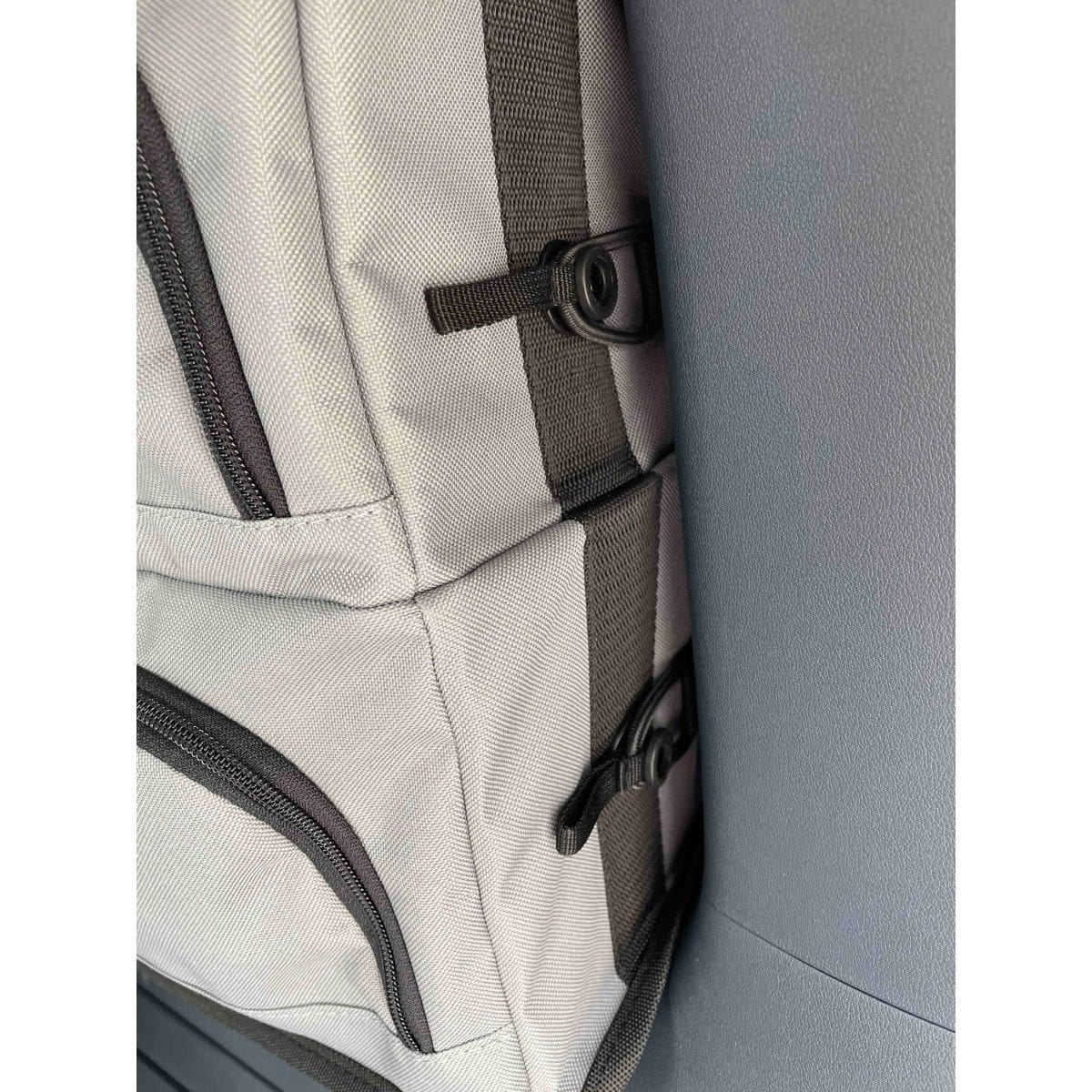 Fenstertaschen-Set FELLEISEN fuer KIA PV5- Fahrerseite- Hellgrau- ohne Thermomatte TST 0102 42