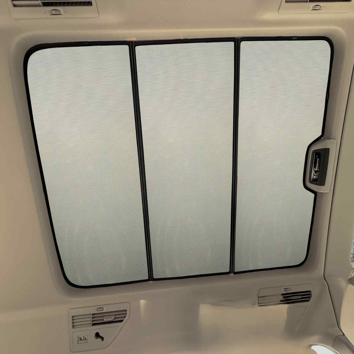 WINDESA SunClip Sonnenschutz - Sichtschutz VW T7 Panoramadach ab Bj. 2021 Set PD - sun-10315pd
