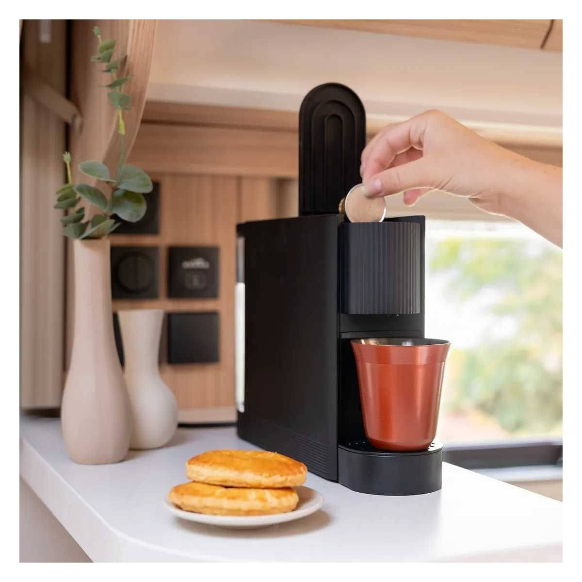 MESTIC ME-100 Espressomaschine, 230 V, 1000 W MESTIC ME-100 Espressomaschine- 230 V- 1000 W - 1506100