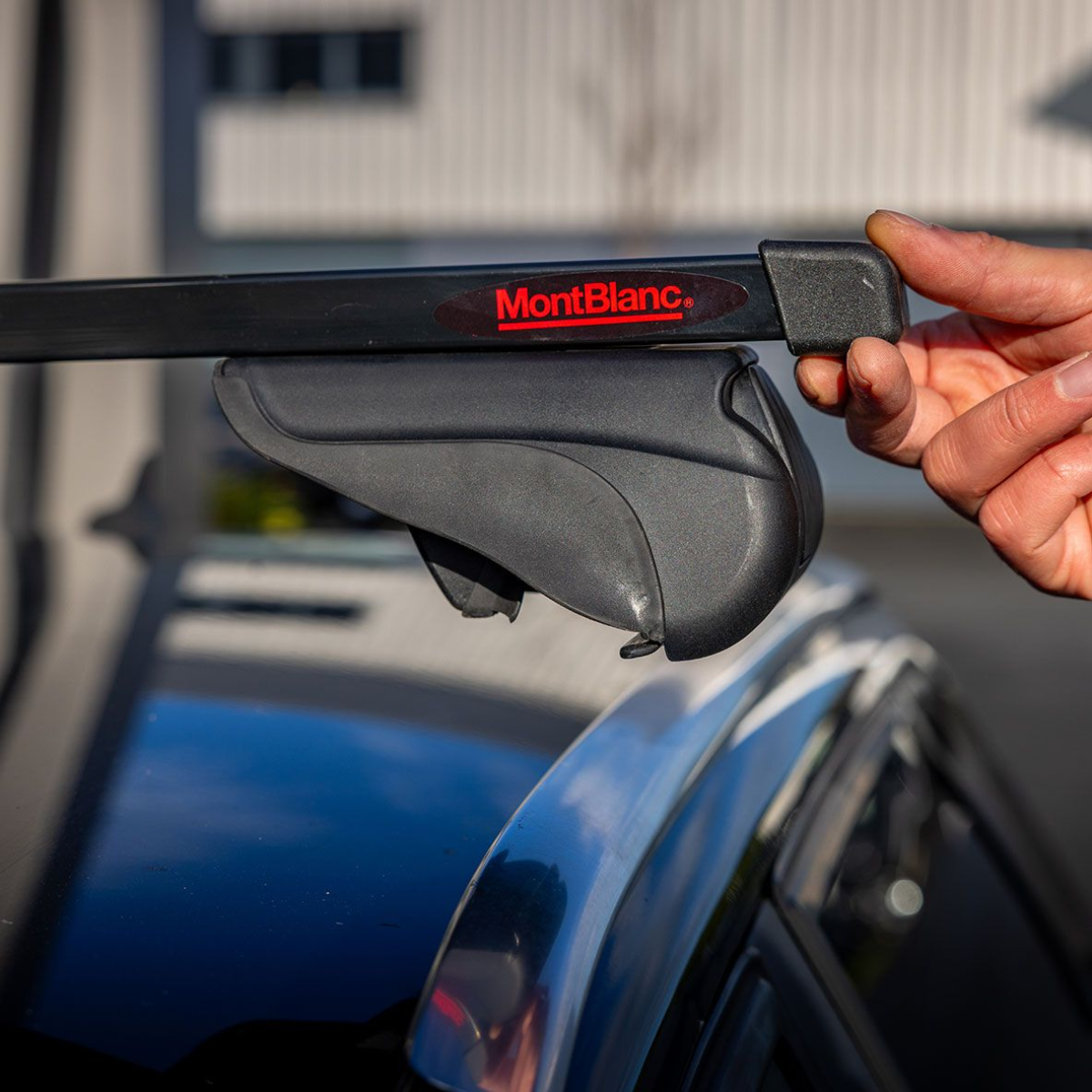 Mont Blanc Dachtraegersystem fuer integrierte Dachreling Activa Readyfit 201 Stahl - 230152