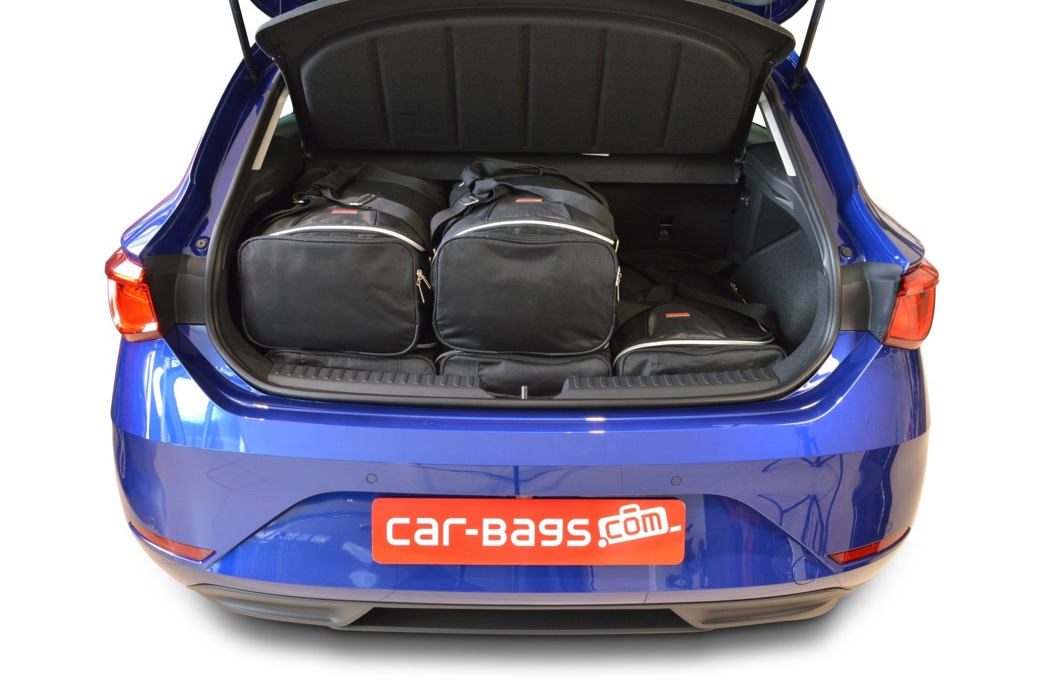 Car Bags C30501S Cupra Leon 5-Tuerer Schraegheck Bj- 20- heute Reisetaschen Set- Auf Ihr Auto massgeschneidert- Das Original