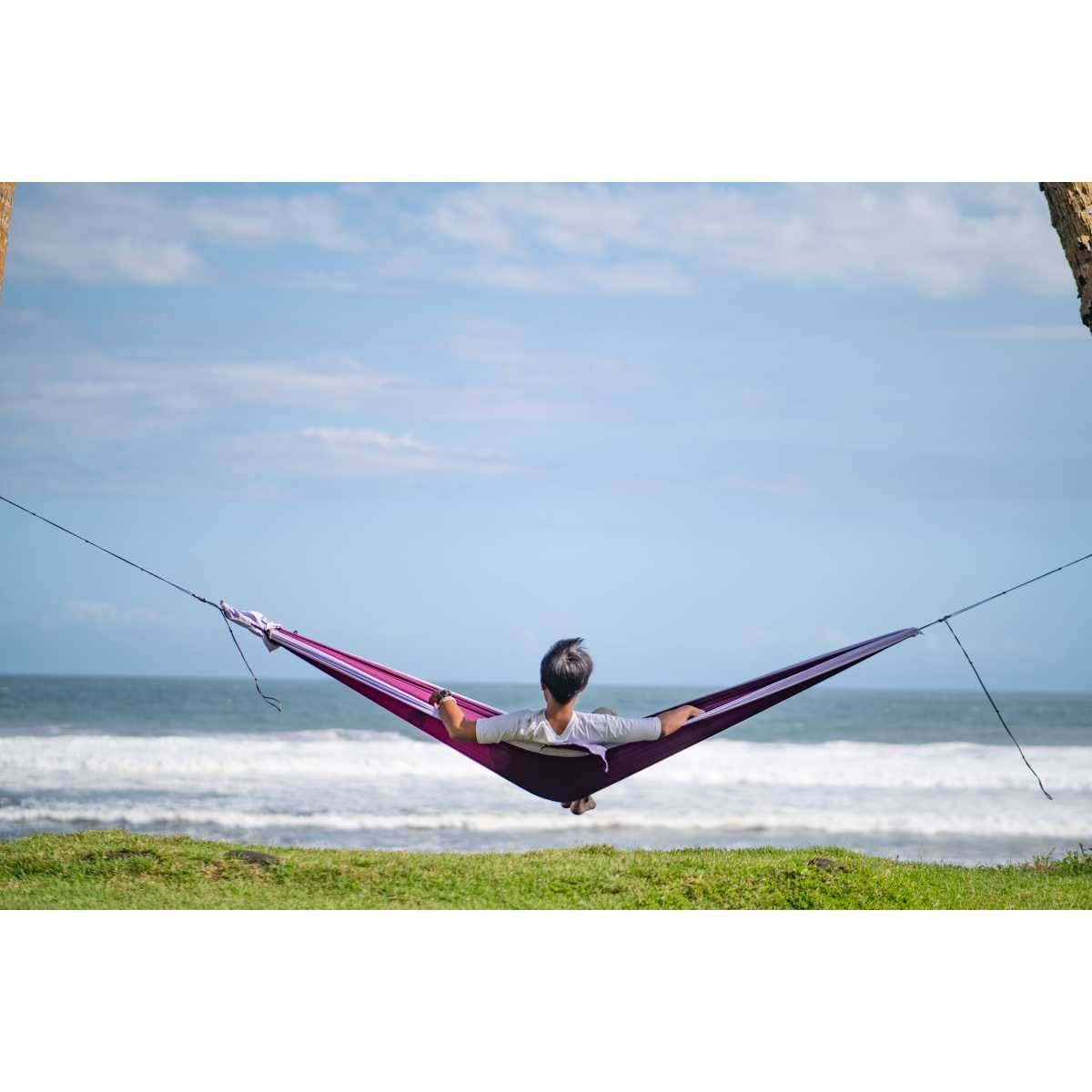 TICKET TO THE MOON King Size Hammock Hängematte Plum / Light Purple inkl. Nautical Ropes TICKET TO THE MOON King Size Hammock Haengematte Plum - Light Purple inkl. Nautical Ropes - TMK7819 TMROPE