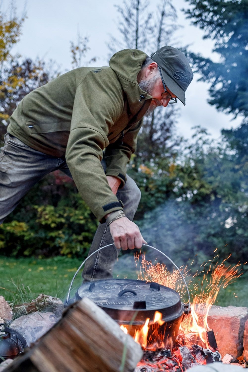 PETROMAX Feuertopf ft12 Dutch Oven mit Fuessen ft12