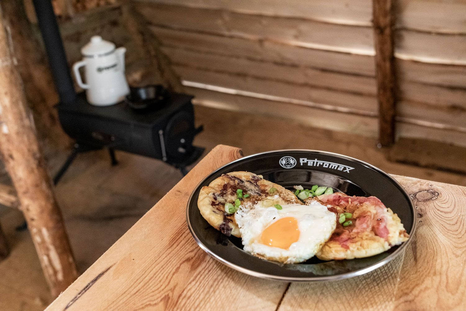 PETROMAX Emaille Teller schwarz 2 Stueck Ø 22 cm px-plate-s