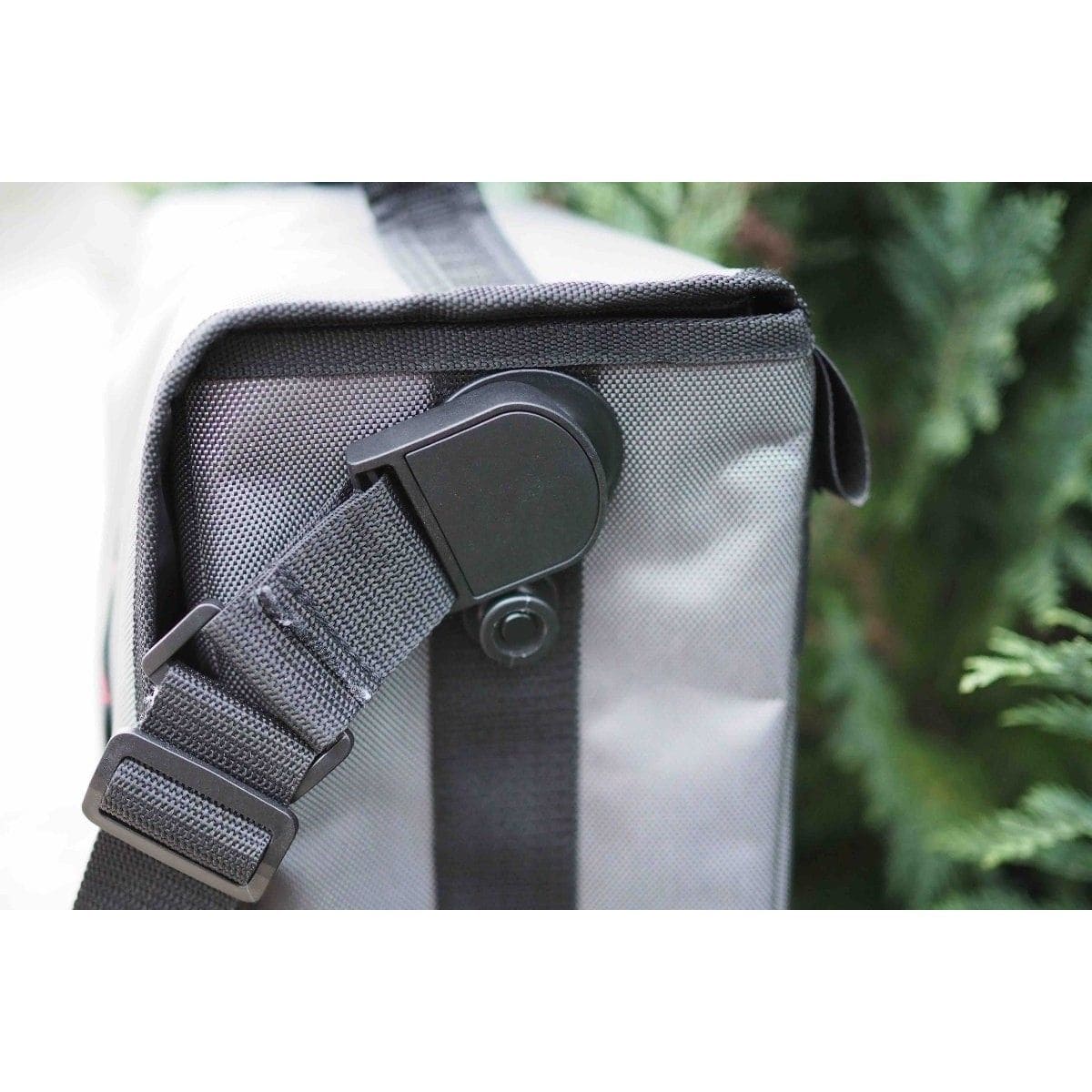 Fenstertaschen-Set FELLEISEN 1x BasicONE - 1x BasicZWO fuer VW Multivan T5-T6-T6.1- Fahrer- oder Beifahrerseite- Felleisengrau- ohne Thermomatte